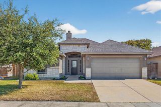 2818 Lake Rhapsody Dr, Corpus Christi, TX 78414