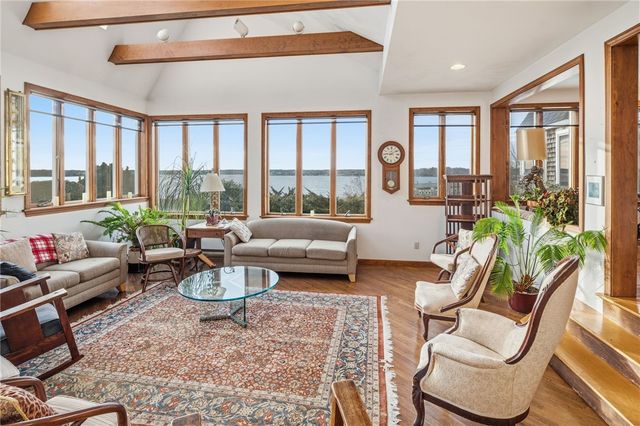 30 W Bay View Drive, Jamestown, RI 02835