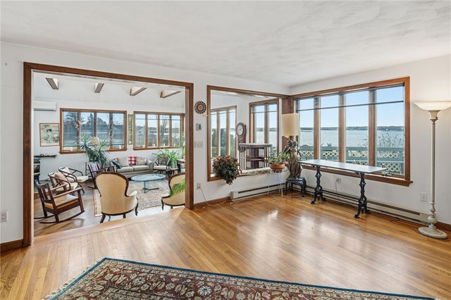 30 W Bay View Drive, Jamestown, RI 02835