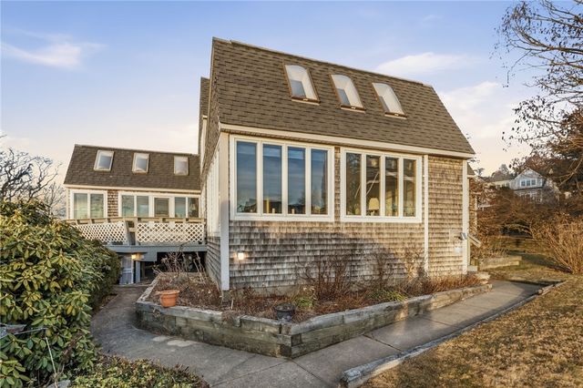 30 W Bay View Drive, Jamestown, RI 02835