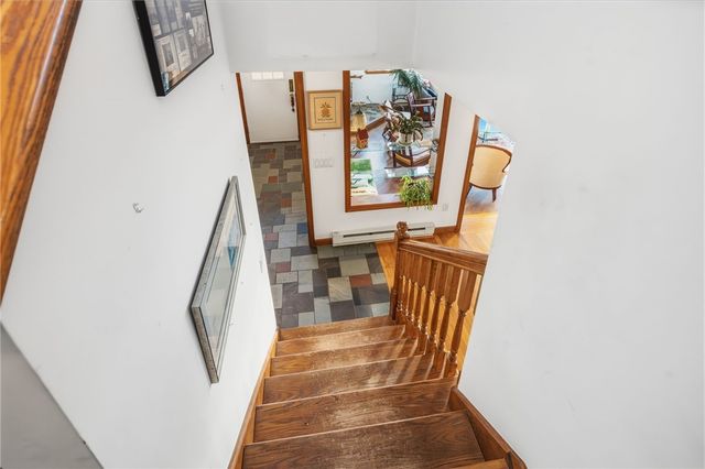 30 W Bay View Drive, Jamestown, RI 02835