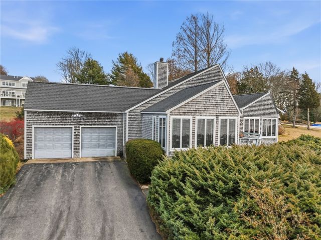30 W Bay View Drive, Jamestown, RI 02835