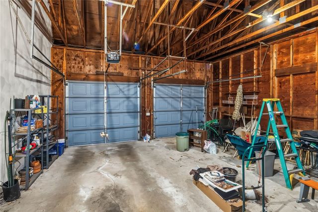 30 W Bay View Drive, Jamestown, RI 02835