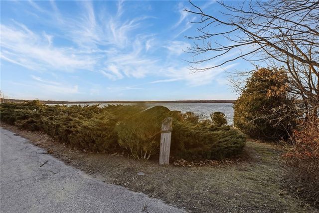 30 W Bay View Drive, Jamestown, RI 02835