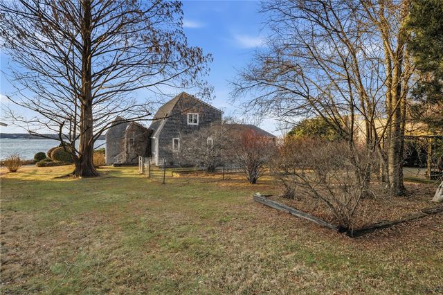 30 W Bay View Drive, Jamestown, RI 02835