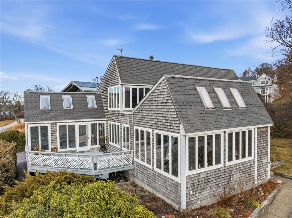 30 W Bay View Drive, Jamestown, RI 02835
