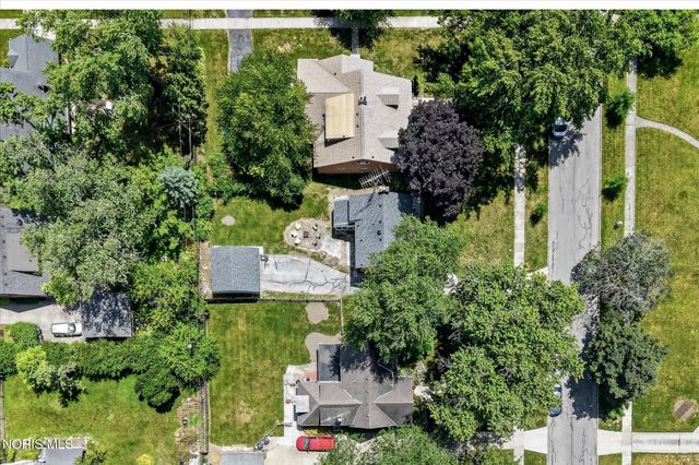 2914 Meadowwood Drive, Toledo, OH 43606