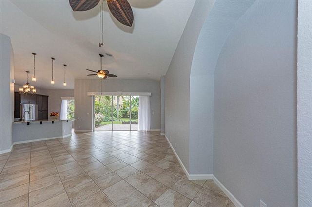 5952 Spanish River Road, Fort Pierce, FL 34951