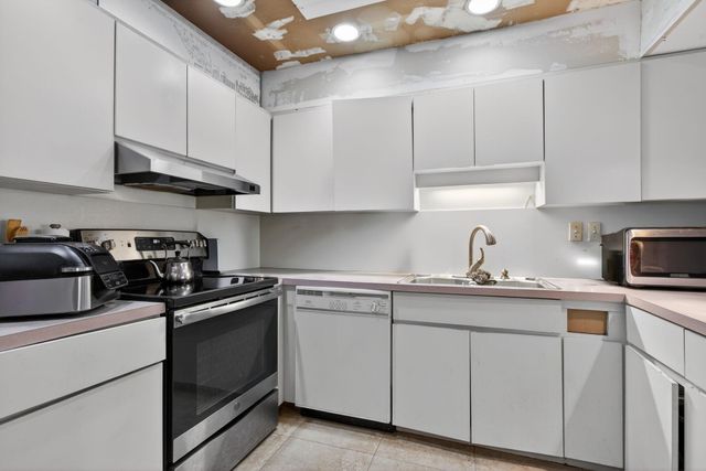 8105 NW 27th Street 3, Coral Springs, FL 33065