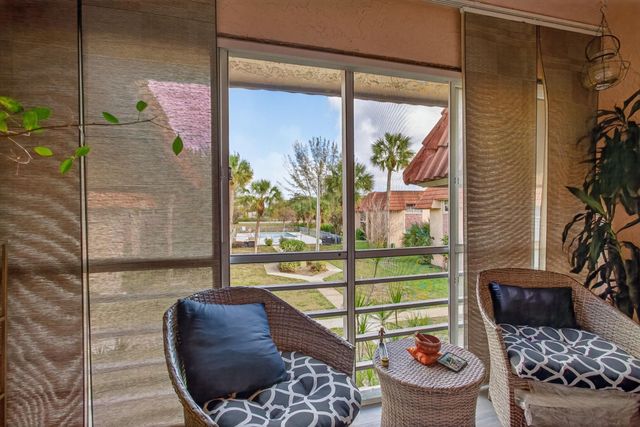 8105 NW 27th Street 3, Coral Springs, FL 33065