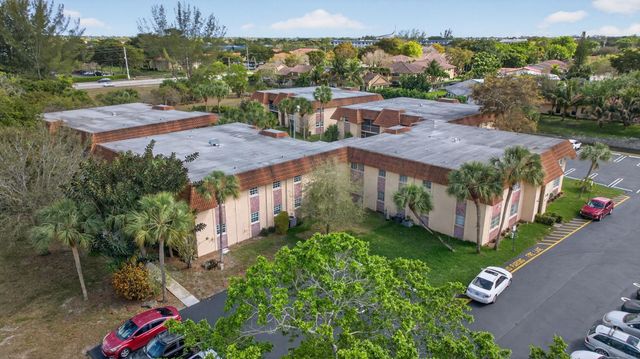 8105 NW 27th Street 3, Coral Springs, FL 33065