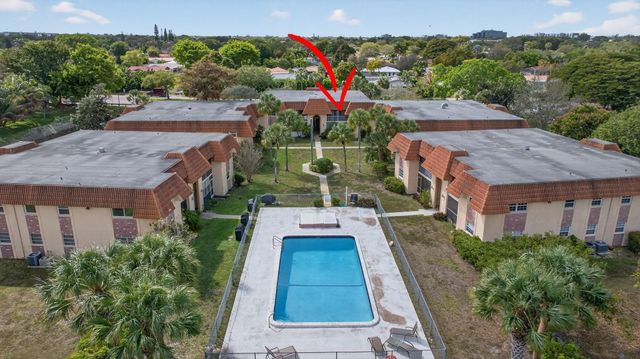 8105 NW 27th Street 3, Coral Springs, FL 33065