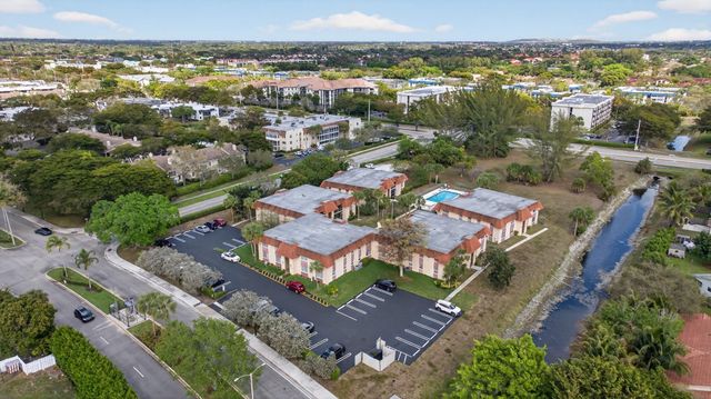 8105 NW 27th Street 3, Coral Springs, FL 33065