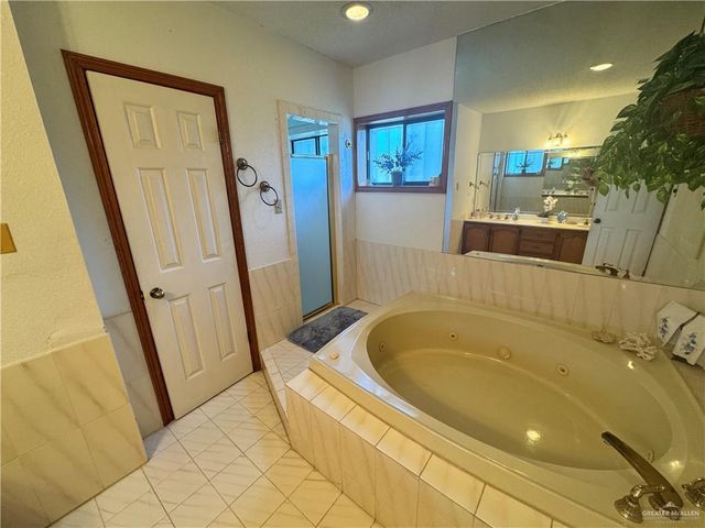 608 E Jackson Avenue, Mcallen, TX 78501