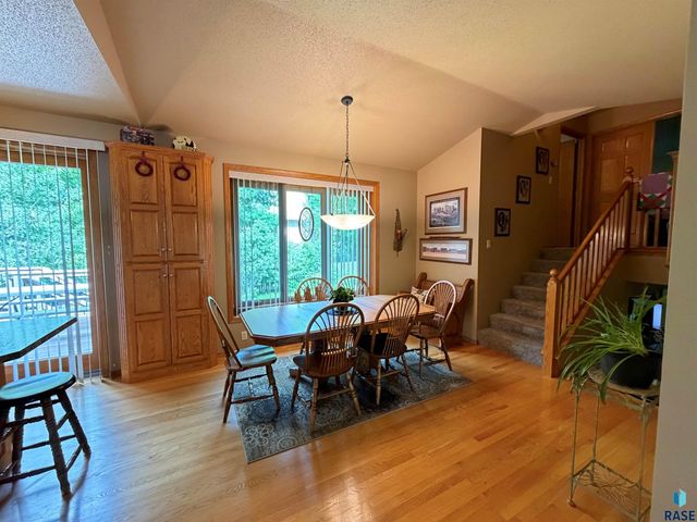 3704 S Judy Ave Avenue, Sioux Falls, SD 57103
