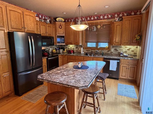 3704 S Judy Ave Avenue, Sioux Falls, SD 57103