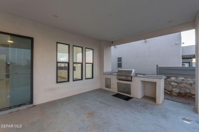 321 Rio Pinsaqui Court, El Paso, TX 79932