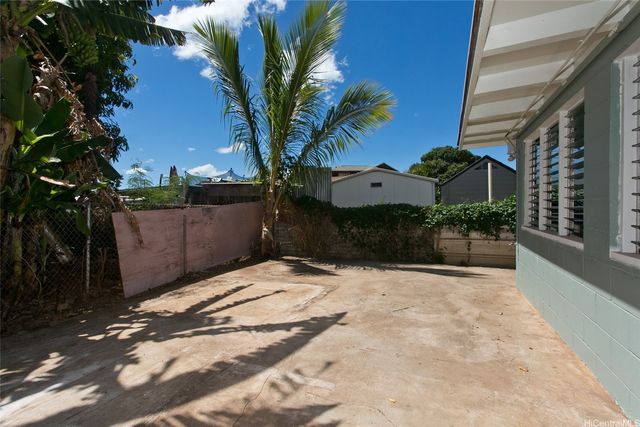 87-1727 Mohihi Street, Waianae, HI 96792