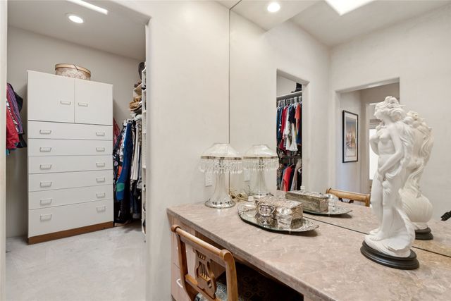 871 Vista Canada, Santa Fe, NM 87501