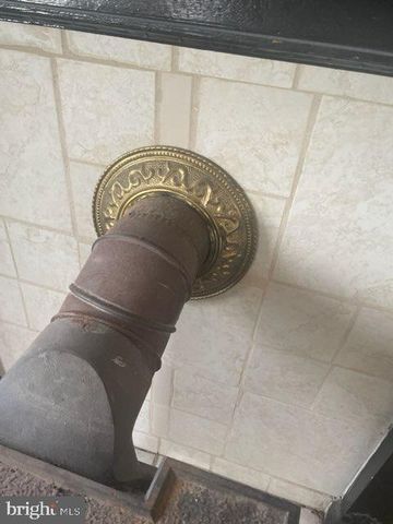 404 WEST ST, Clayton, DE 19938