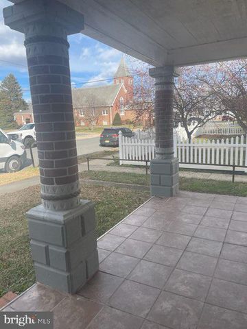 404 WEST ST, Clayton, DE 19938