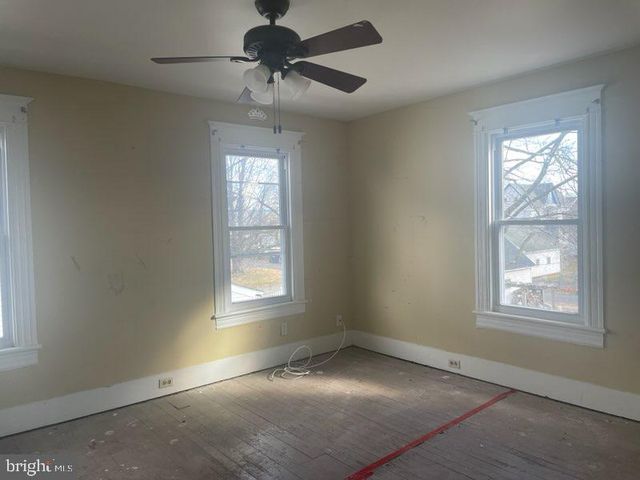 404 WEST ST, Clayton, DE 19938