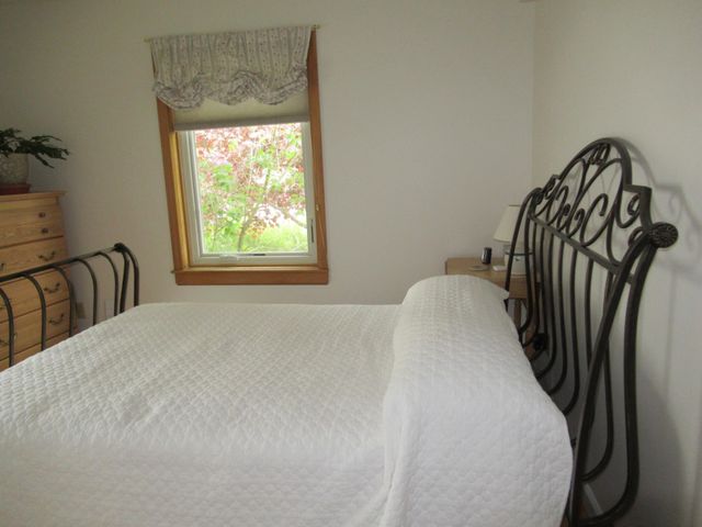 28 Wilsons Woods Road, Brattleboro, VT 05301