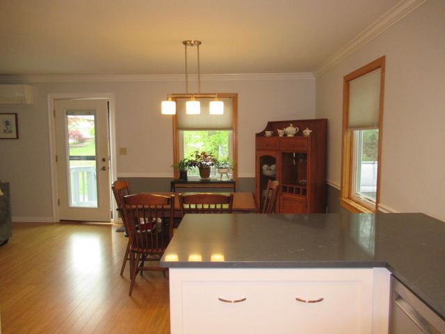 28 Wilsons Woods Road, Brattleboro, VT 05301
