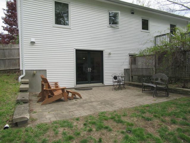 28 Wilsons Woods Road, Brattleboro, VT 05301