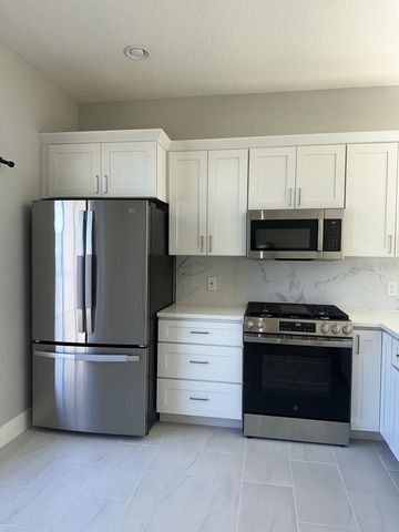 1329 AVONWOOD COURT, Lutz, FL 33559