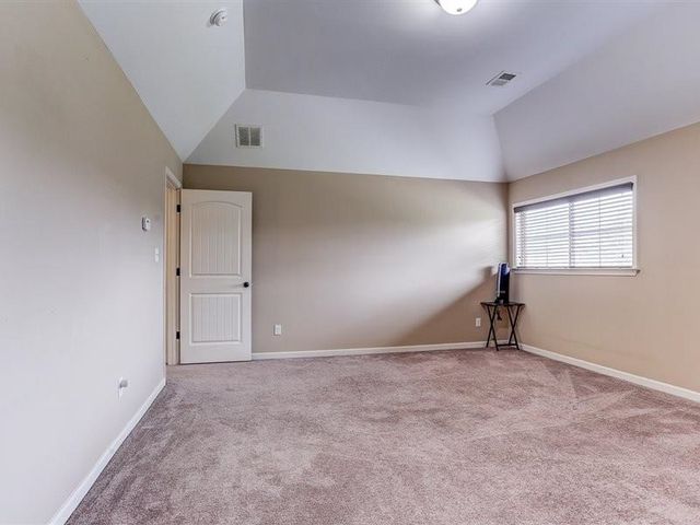 8545 WOODLAND ROSE CIR S, Memphis, TN 38016