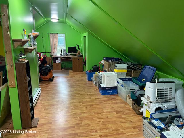 4202 Candor Ave, Louisville, KY 40216