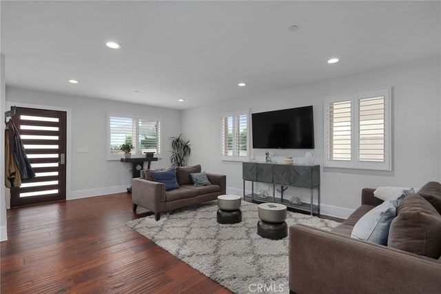 2025 Prospect Avenue, Hermosa Beach, CA 90254