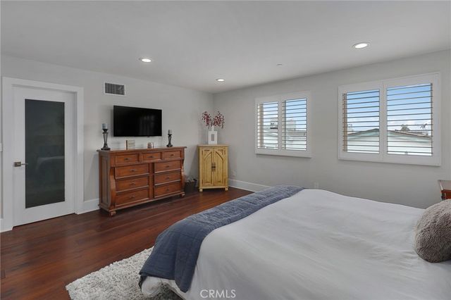 2025 Prospect Avenue, Hermosa Beach, CA 90254