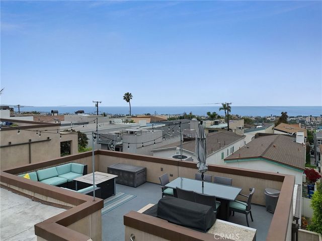 2025 Prospect Avenue, Hermosa Beach, CA 90254