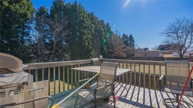 3917 Quillmark Court, Winston-salem, NC 27127