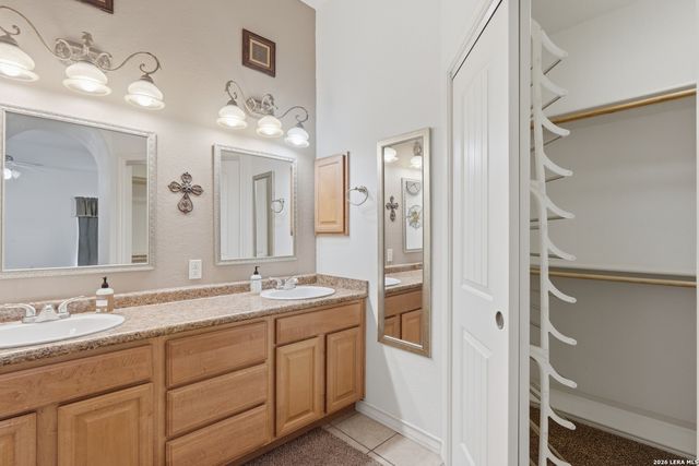 12006 Bobbi Way, San Antonio, TX 78245