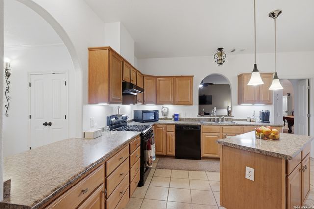 12006 Bobbi Way, San Antonio, TX 78245