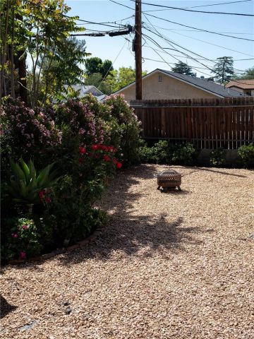 5016 Kester, Sherman Oaks, CA 91403