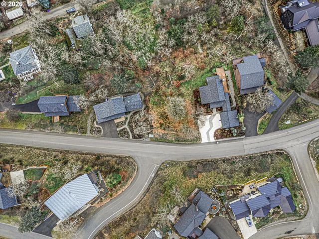 895 5TH Ave, Mosier, OR 97040