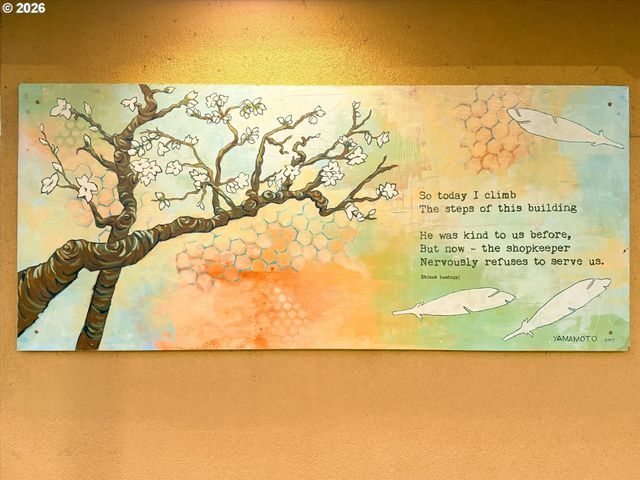 895 5TH Ave, Mosier, OR 97040