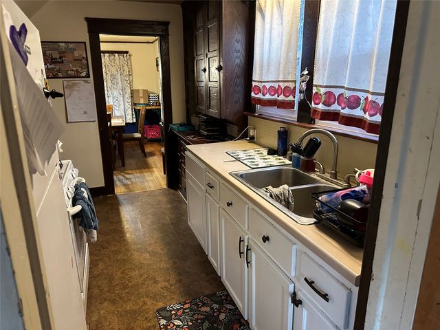 10277 LIBERTY Street Ext, Meadville, PA 16335