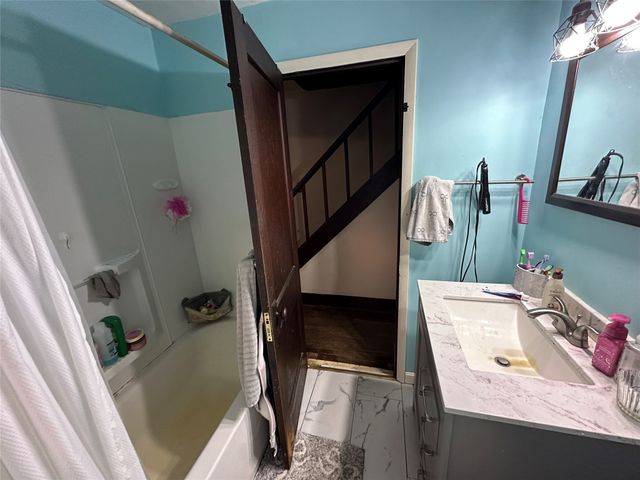 10277 LIBERTY Street Ext, Meadville, PA 16335