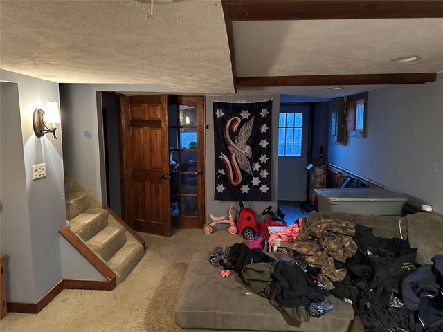 10277 LIBERTY Street Ext, Meadville, PA 16335