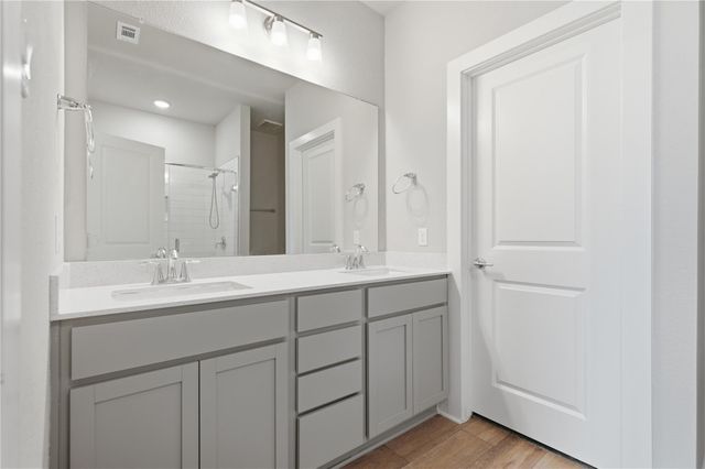 135 Pinnacle LN A, Kyle, TX 78640