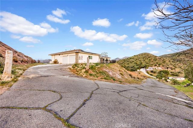 31511 Indian Oak Road, Acton, CA 93510