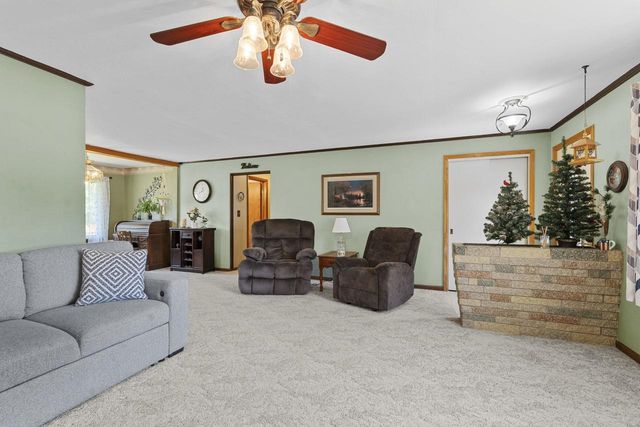 618 E HARDING DRIVE, Appleton, WI 54915