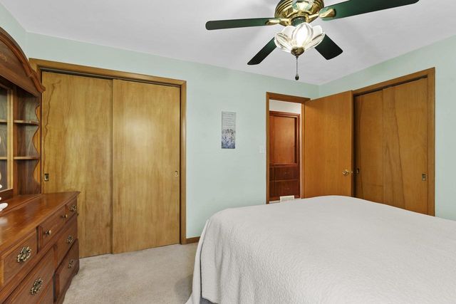 618 E HARDING DRIVE, Appleton, WI 54915