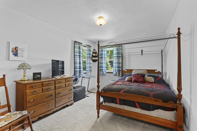 618 E HARDING DRIVE, Appleton, WI 54915