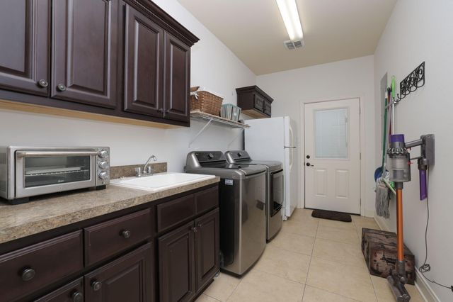 1547 Ruby Drive, Willis, TX 77378